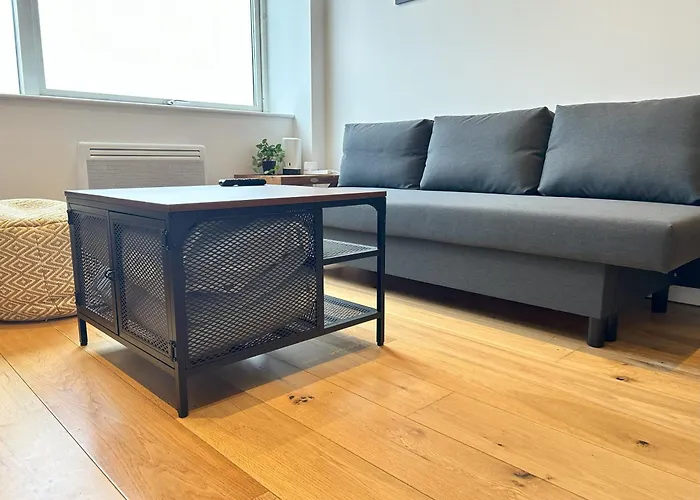 London Heathrow Apartment - Hayes & Harlington